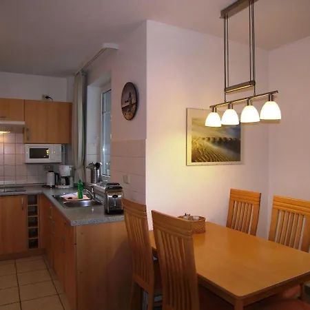 Haus Am Buchenpark 11 *